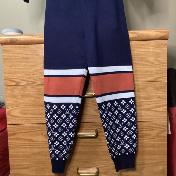 Sweatshirt set - Picture 4 of 5